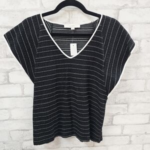 Loft Flutter Sleeve‎ Top